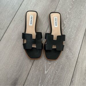 Steve Madden Hadyn Sandal. Black Leather. Size 7.5.